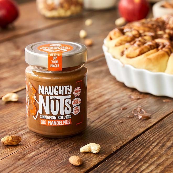 Bio Mandelmus Cinnamon Roll